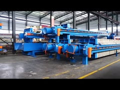 Apparecchiatura per la stampa di filtro per la separazione di liquidi solidi